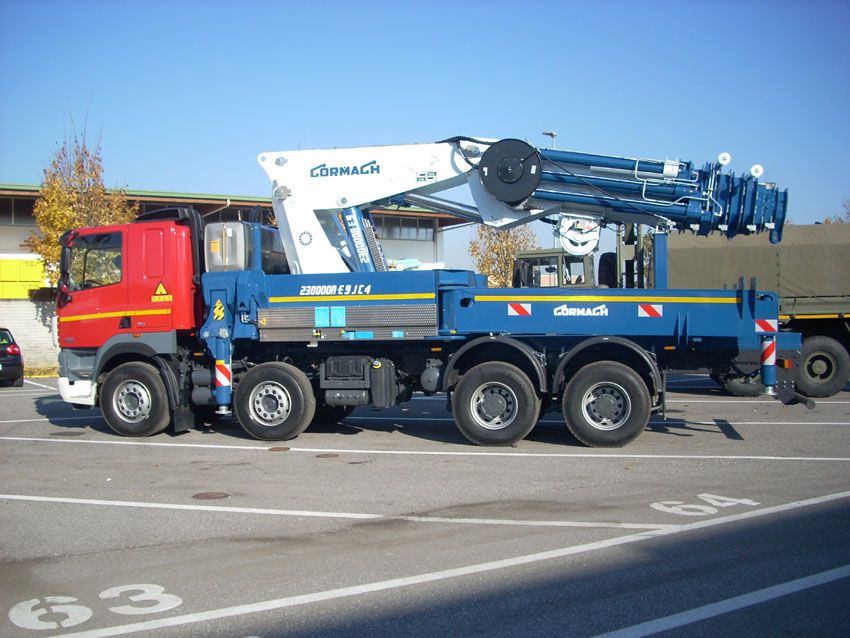 Série 230000A E ASC Plus - E9J403 - Grue auxiliaire Cormach - Pression 320 bar - Bras hyd. 40.95 mm - Capacité 7550 kg_0