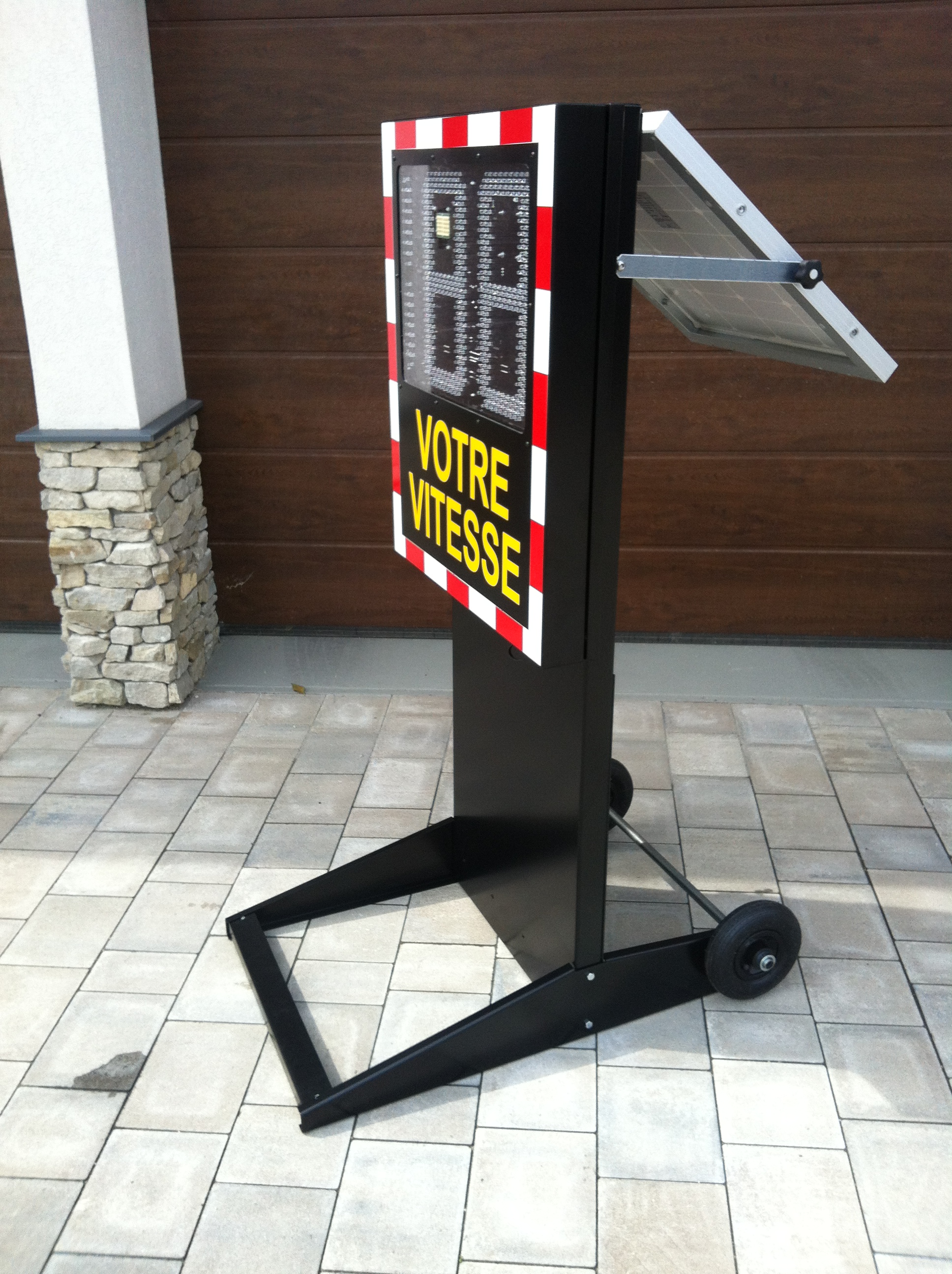 Radar afficheur de vitesse solaire à LEDs sur chariot pour chantier, structure : Aluminium_0