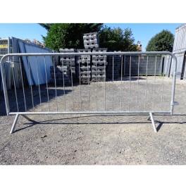 Barrière de police ID PROTECH - 2,50m x 1,10m - acier galvanisé, légère et compacte_0