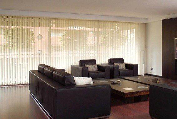 Store californien design tamisant - semi-transparent et élégant - idéal pour grandes surfaces vitrées_0