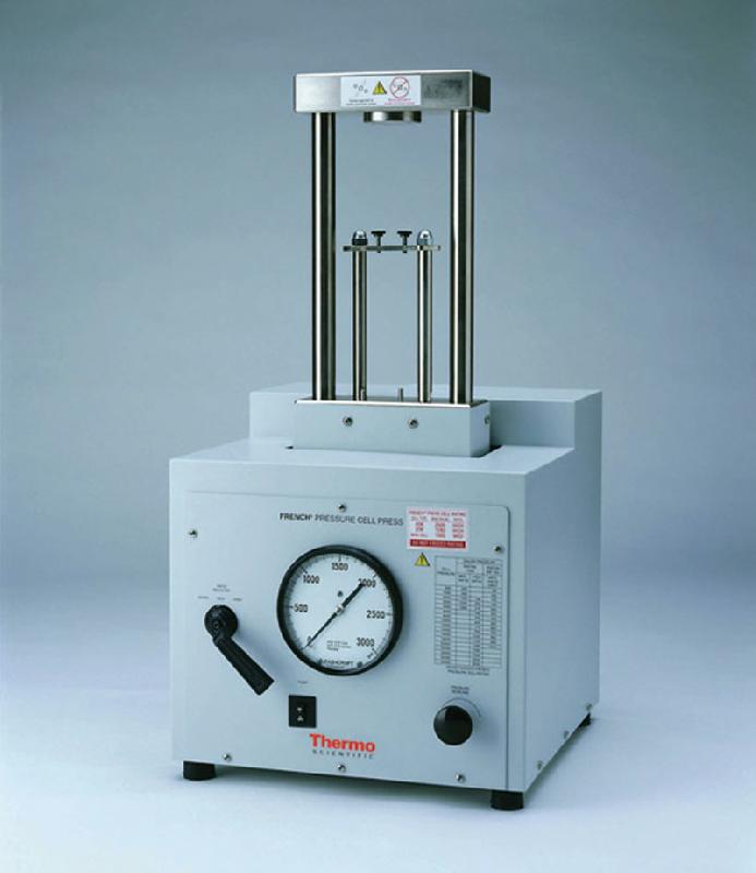 Presse de laboratoire avec sélecteur et régulateur de pression (220 V, 50 Hz)                                                                                                                             NC -