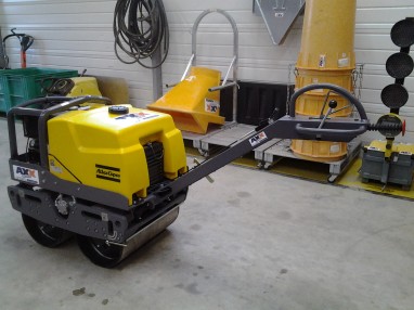 Rouleau compresseur Timon 65 - Duplex à guidage manuel pour travaux de terrassement et compactage_0