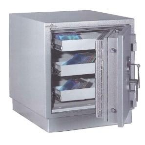 Armoire forte ignifuge magnétique MEDIA PROTECT 79 - HARTMANN TRESORE - Classe 1 ou 2 - Fermeture à clé_0