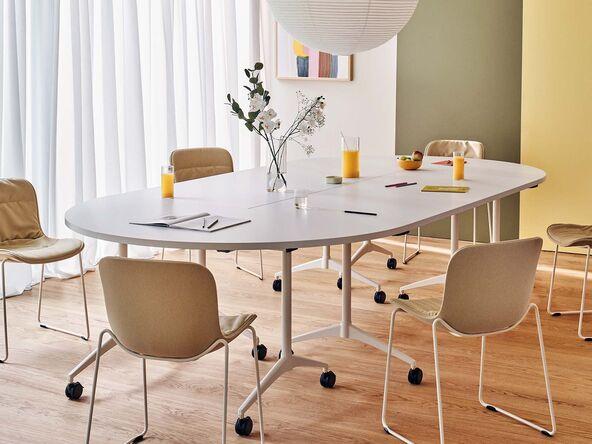 Table rabattable Revi modulable pour espace de réunion et formation_0