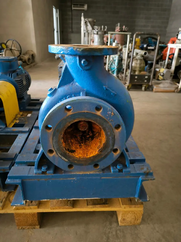 Pompe centrifuge 22 kw 2930 rpm - référence                        :                         c9884_0