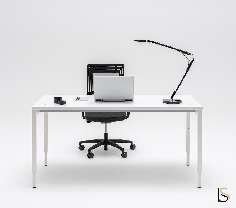 Bureau droit réglable en hauteur OGI Y - MDD - Blanc, 200 x 80 cm_0