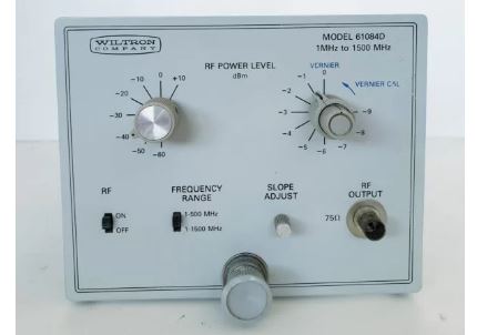 61084D - Générateur à balayage Anritsu (Wiltron) - Module 1MHz à 1500MHz - Série 610D - Générateurs de signaux_0