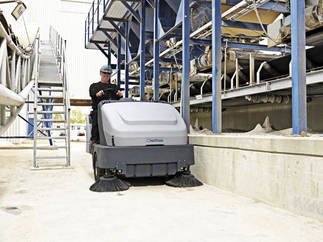 Sr 1601 - balayeuse de voirie autoportée - nilfisk - 315 litre_0