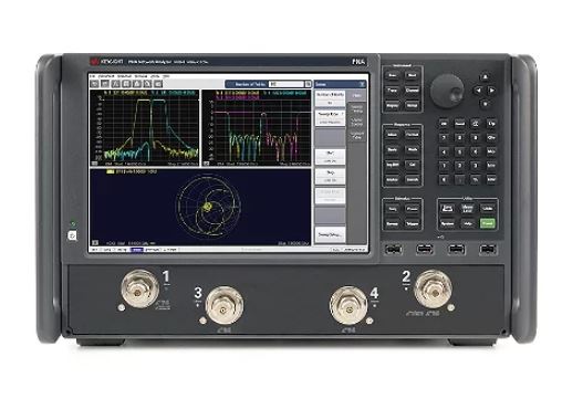 N5224B-200 - Analyseur de réseau micro-ondes PNA Keysight Technologies (Agilent / HP) - 2 ports - 43.5 GHz - Analyseur de signaux vectoriels_0