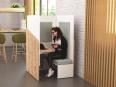 Cabine de confidentialité NOÉ avec tablette et banc - Normatic_0