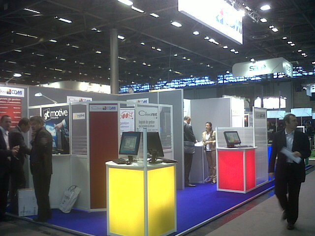 Stand d'exposition complet - filigrane_0