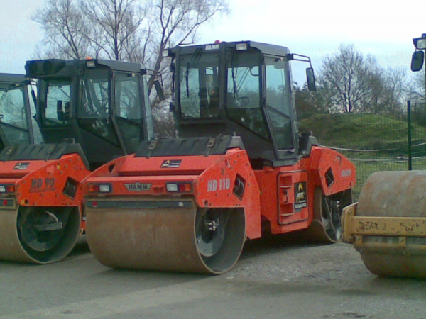 Rouleau compacteur cylindre tandem - 11 tonnes - VT2 - Turbo-diesel - Entraînement hydrostatique_0