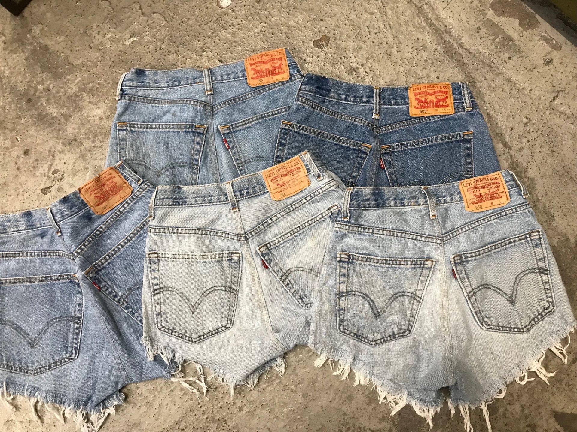 Lot de short en jeans levis vintage_0