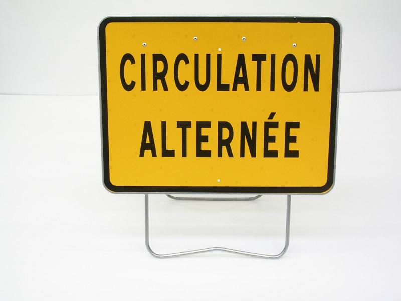 Panneau de chantier KC1 Circulation alternee 800X600 - Tailles : 800 X 600 CLASSE 2_0