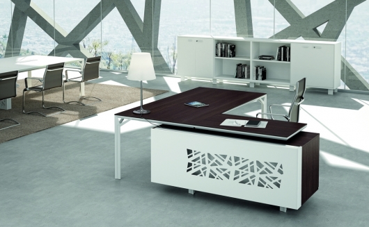 Bureau nobles et finitions soignées - X8_0
