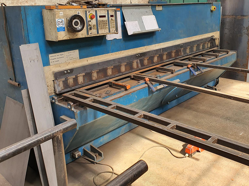 Cisaille guillotine hydraulique HACO TSX 3006 - capacité de coupe 6mm - longueur 3050mm - Année 1990_0