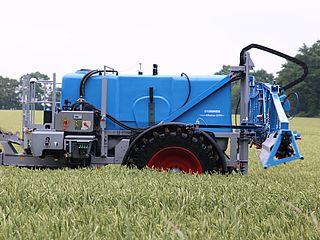 Pulvérisateur agricole Albatros 12/4000 - Lemken - 4000L - Cuve GFK innovante et compacte_0