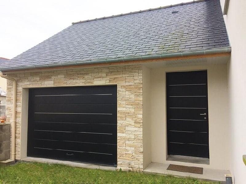 Porte de Garage Sectionnelle Décor Alunox Manuelle Panneaux 40 mm Ressort Extension RE100 Sur Mesure Référence: P Sectio Alunox RE100 Manuelle_0