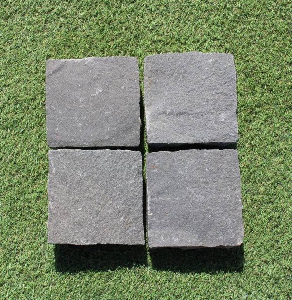 Pavé Basalte 14 x 14 cm - Gris anthracite - 4/6 cm d'épaisseur_0