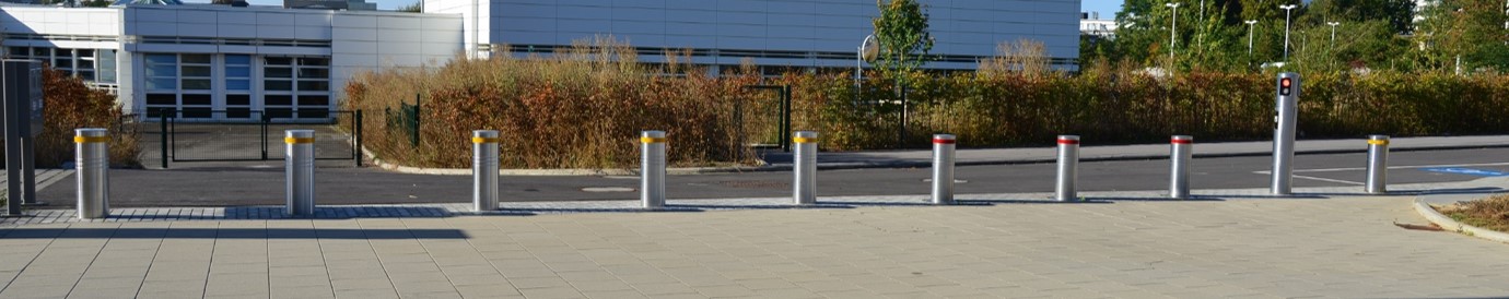 Borne de défense K4 - SUMO R1000 fixe FP - acier ou inox, H.700mm, Ø273mm_1