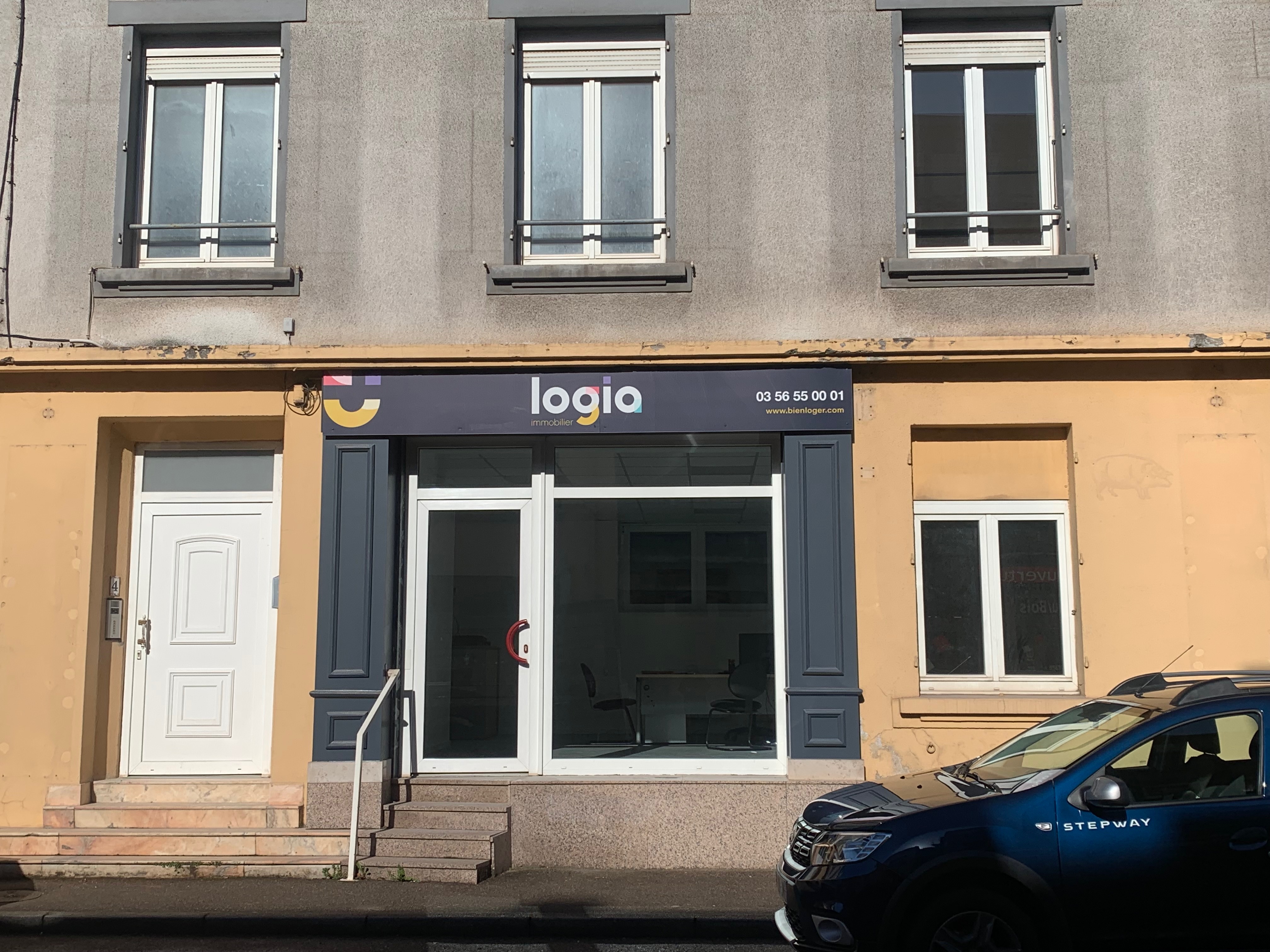 Panneau d'enseigne en dibond - Impression UV - 100% personnalisable, résistant à la corrosion, UV et chocs_0