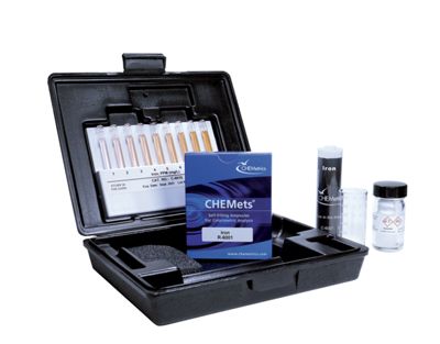 Kit d’analyse visuelle du Fer (total et soluble) 0-1 / 1-10 ppm, type : CHEMets 30 ampoules, marque Chemetrics - Ref.: NBJ004_0