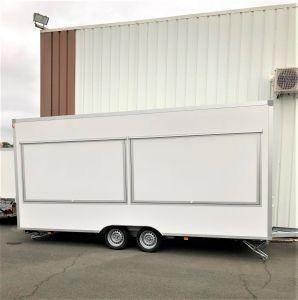 Remorque commerciale panneaux lisses 520x203x230 - 2500 kg - volets latéraux + porte arrière_0