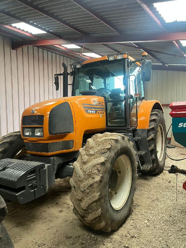 Tracteur agricole Renault ARES 815 RZ – 150 ch – 1999 – 4 roues motrices – Semi-Powershift_0