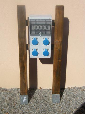 Coffret électrique de camping, étanche IP66, équipé de 4 disjoncteurs différentiel - ecolo bois_0