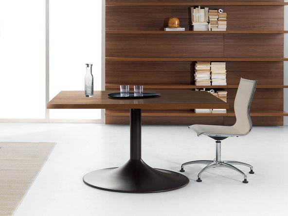 Table de réunion carrée Lithos 160 x 160 cm avec pied tulipe en bronze - 2 finitions disponibles_0