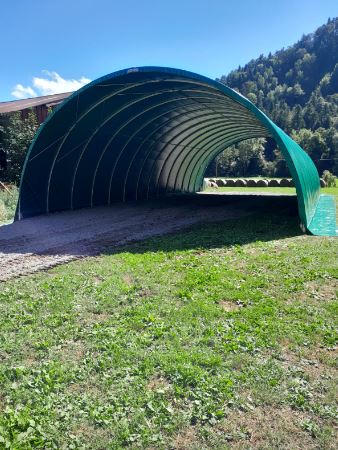 Tunnel de stockage souple sans bloc béton : une solution durable, robuste et modulable pour votre activité_0
