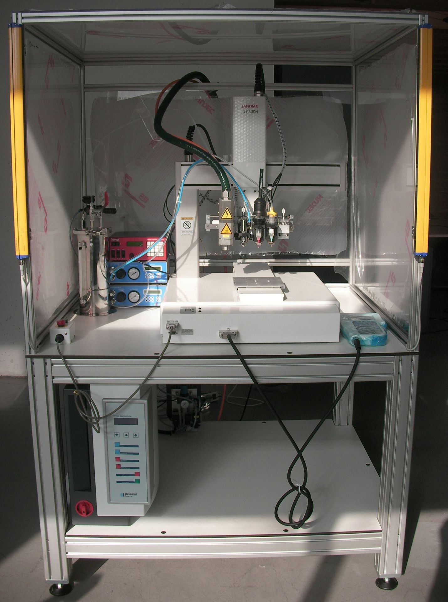 Cellule robotisée Robocol - multi-outils pour dépose de plasma primaire et d'accrochage de colle 1 et 2_0