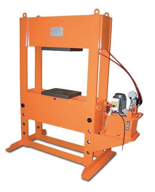Presse hydraulique à table mobile PM - 50 à 220T - Vérin double effet, table réglable et alimentation électrique_0