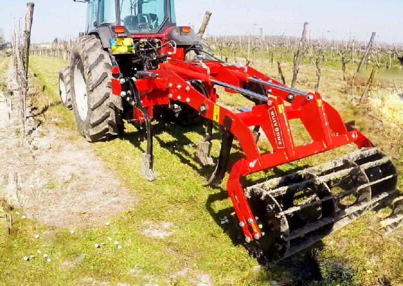 Déchaumeur à dents Bulltech 7 - Quivogne - 2,10m de largeur de travail, 742 kg avec rouleau_0