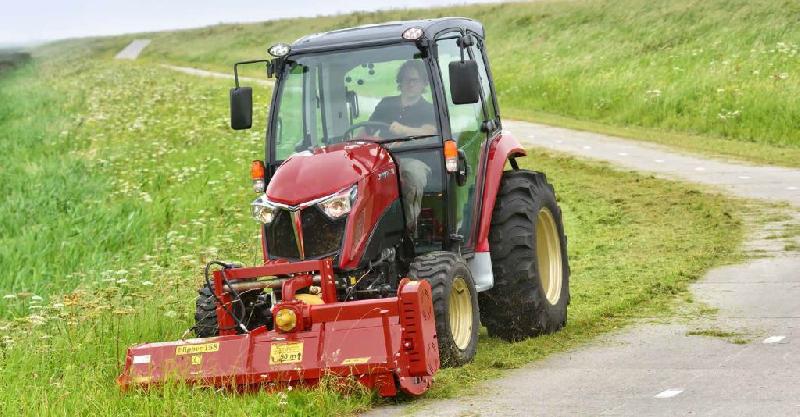 Tracteur Yanmar YT347 - Espace vert - Cabine - Transmission I-HMT - Puissance 46,6 PS - Faible émission_0
