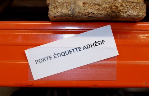 Porte étiquette à clipser+10 étiquettes 12cm