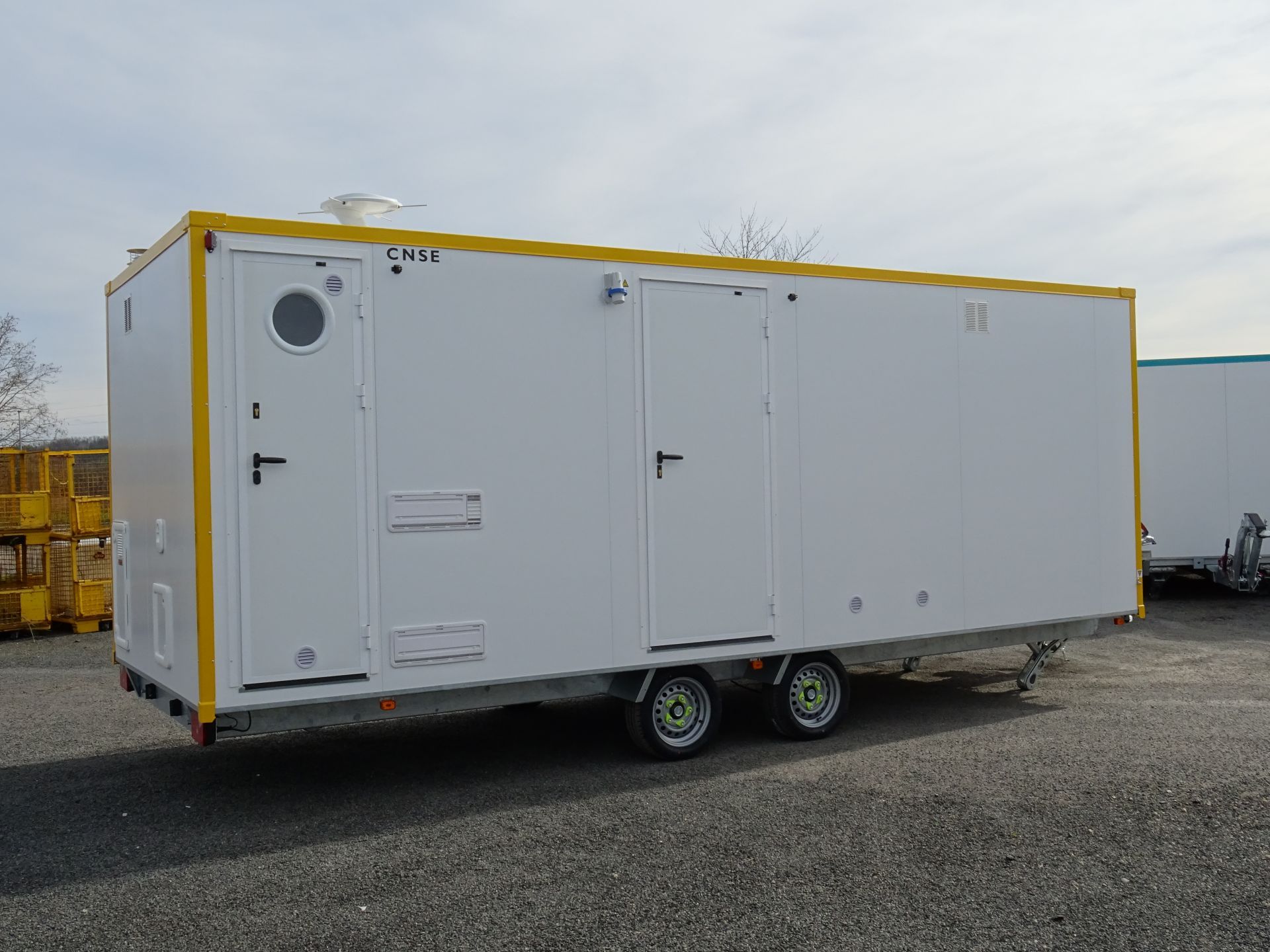 Base vie mobile - 2700-3200 kg - 8/10 personnes_0