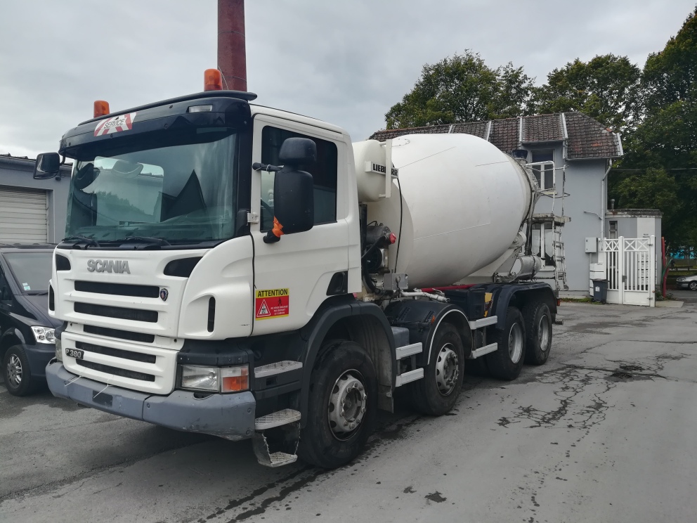Scania p 380 8x4 malaxeur liebherr 9m3 - 2008_0