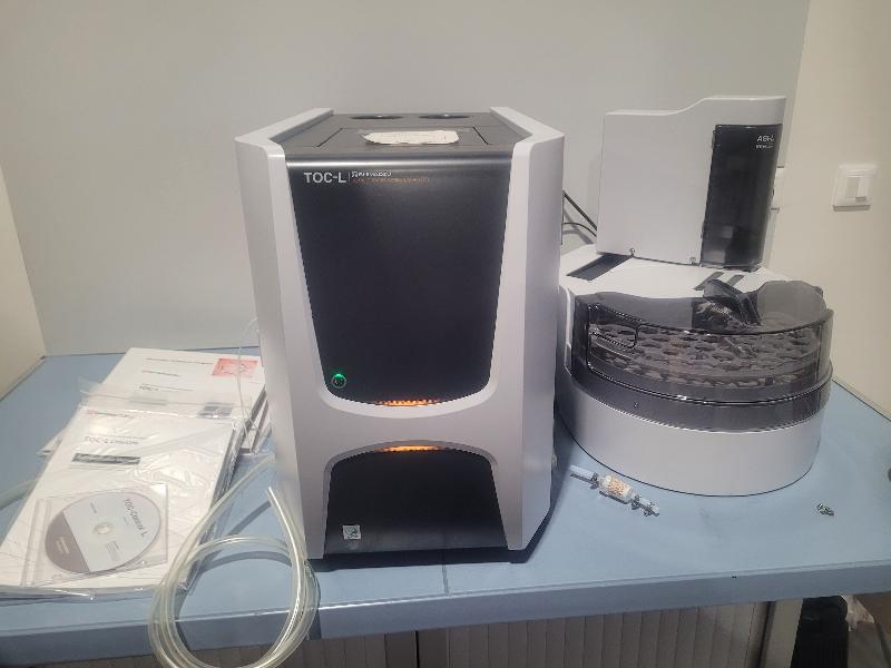 Analyseur de carbone organique total SHIMADZU TOC-L CPH avec échantillonneur automatique ASI-L_0