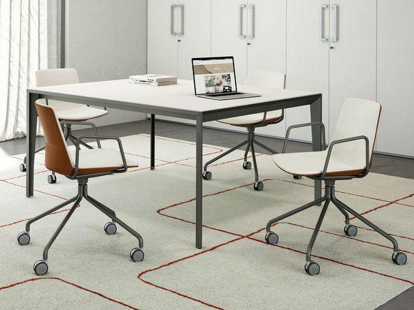 Table de réunion Oméga - design made in Italie - carrée 120/160 x 120 cm - Plateau mélaminé 25mm - Piètement acier_0