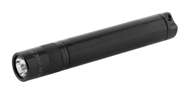 Lampe torche Led XL50 - IPX4 - 3 piles AAA - 200 lumens - 12.2 cm - Noir - Maglite_0