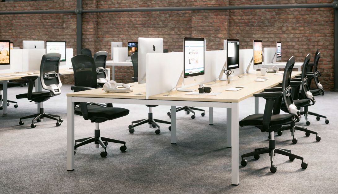 Bureau d'angle Astrolite - design moderne et structure métallique modulable_0