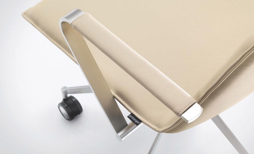 Jack - fauteuil de bureau ergonomique Girsberger France - confort et design minimaliste_1