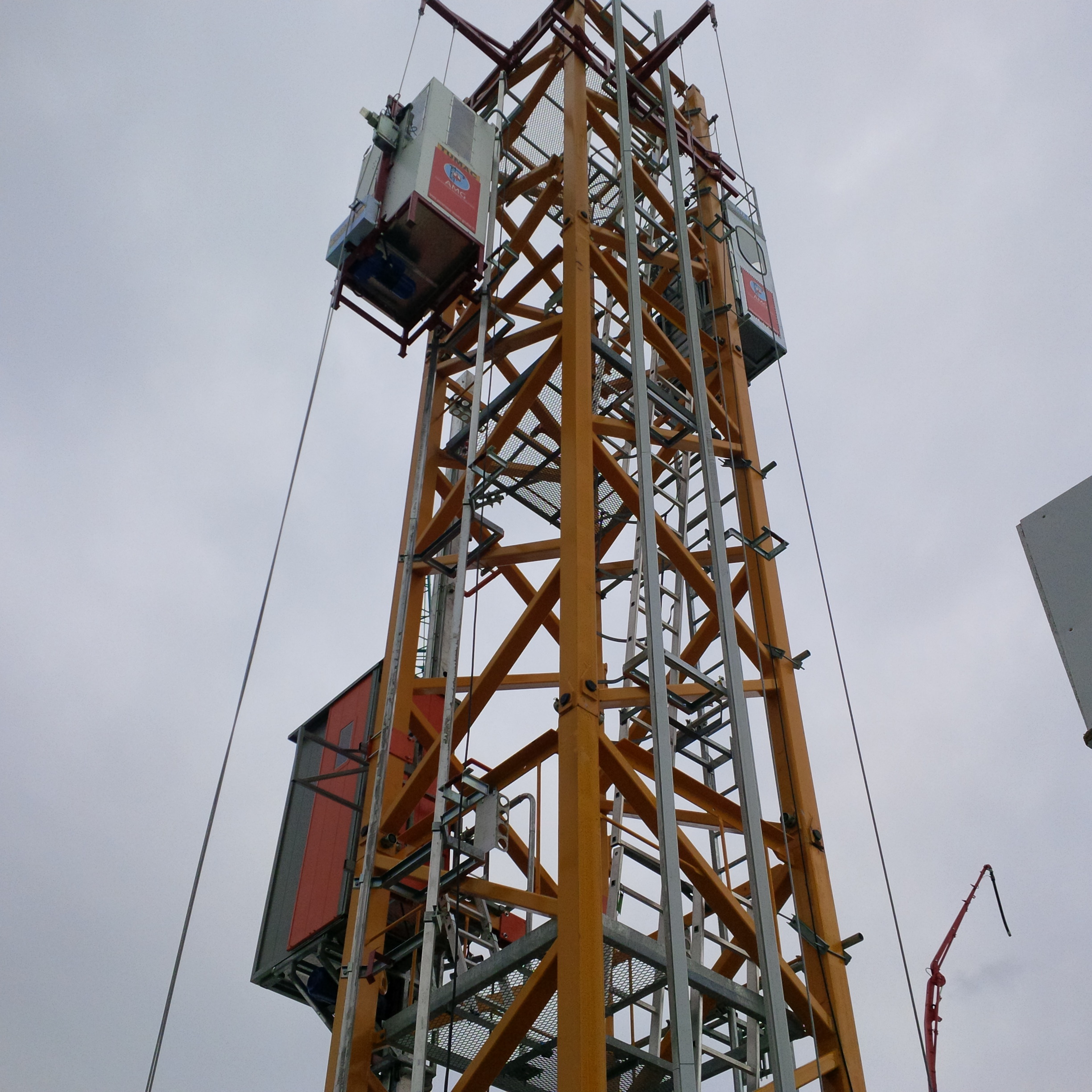 Ascenseur de grue