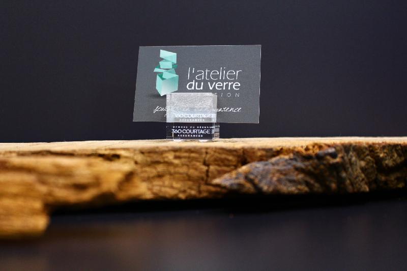 Porte-menu en verre - Design élégant - Personnalisable par gravure laser 2D - Dimensions 30x30x30mm_0