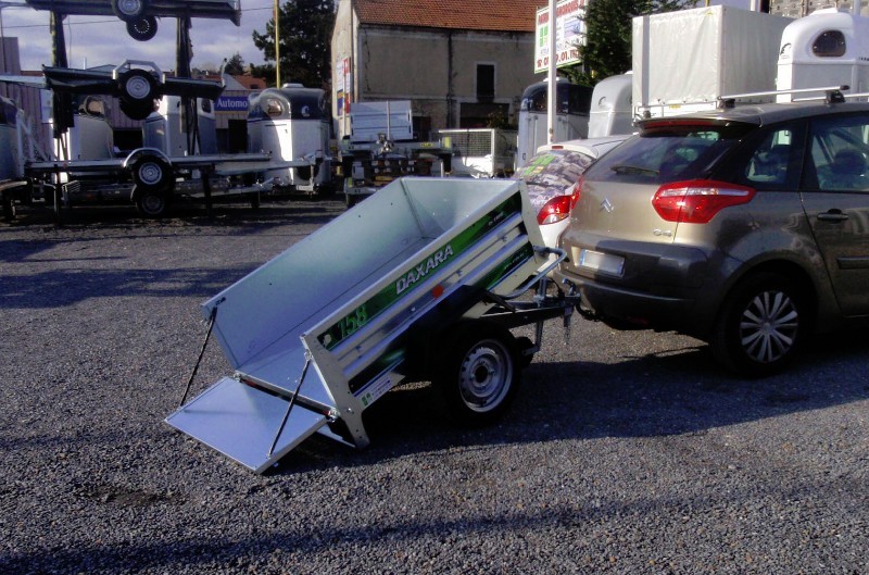 Remorque sans frein avec ridelles galvanisées, doublées pour le transports, le bricolage ou les départs en vacances - daxara - 158_0