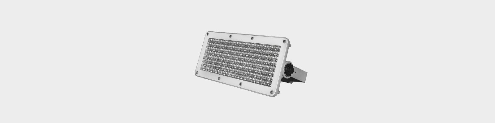 Apolo M - éclairages des grands espaces - Novatilu - LED 500W - luminaire orientable avec protection surtensions 20 kA_0