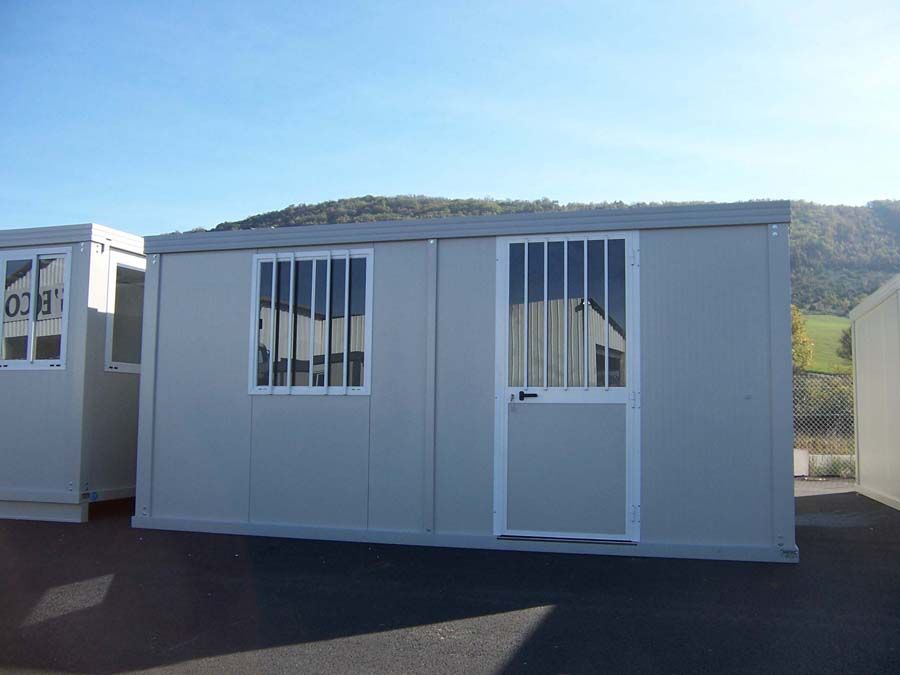 Bungalow de chantier standard 12 m² - L.5.09m x l.2.42m - 5M STANDARD - solide et bien isolé_0