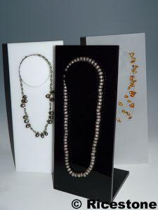 5A) PRÉSENTOIR COLLIER BUSTE PLASTIQUE H=35CM