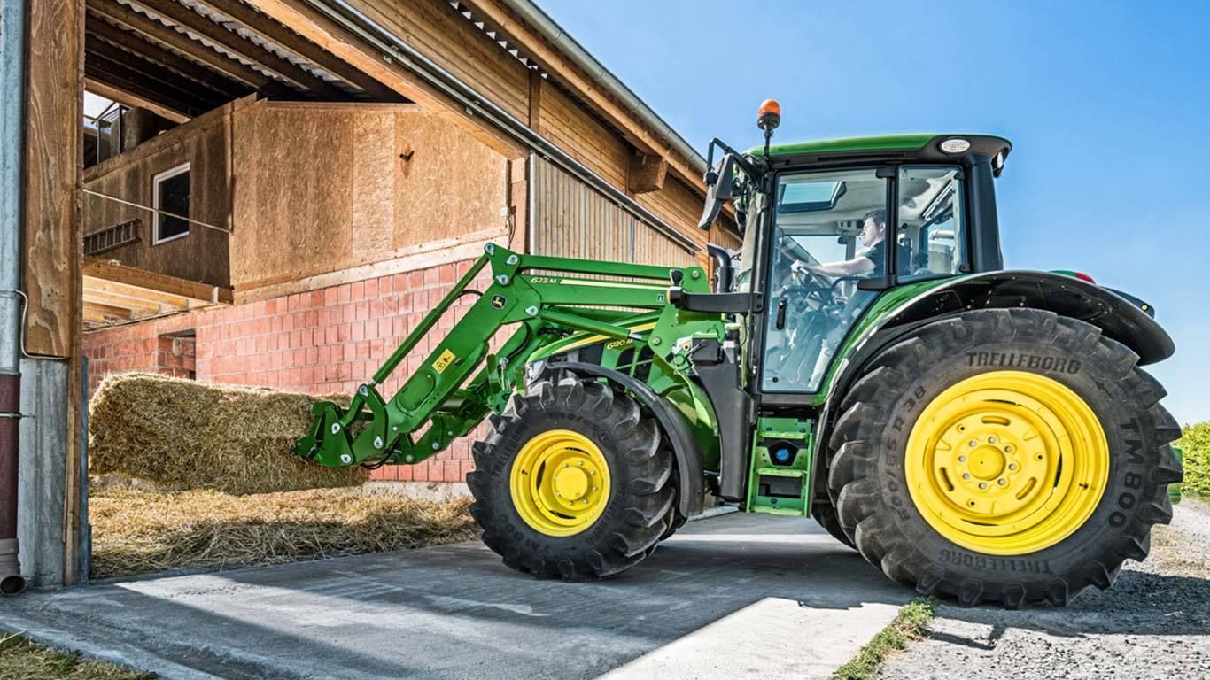 Chargeur frontal agricole 623M - John Deere - montage rapide et entretien facile_1